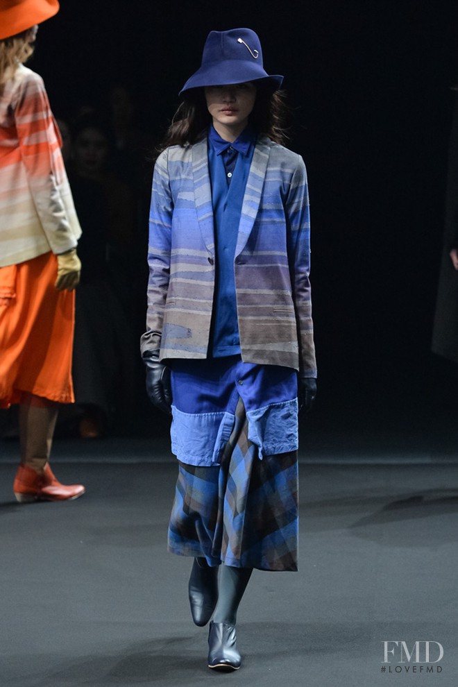 Rina Fukushi featured in  the matohu fashion show for Autumn/Winter 2016