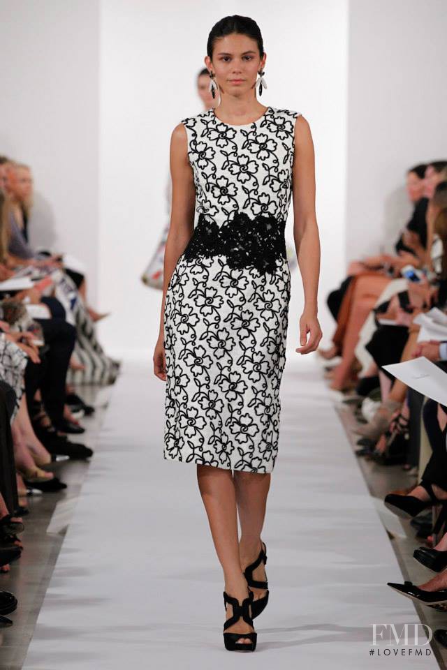 Marília Dutra featured in  the Oscar de la Renta fashion show for Spring/Summer 2014