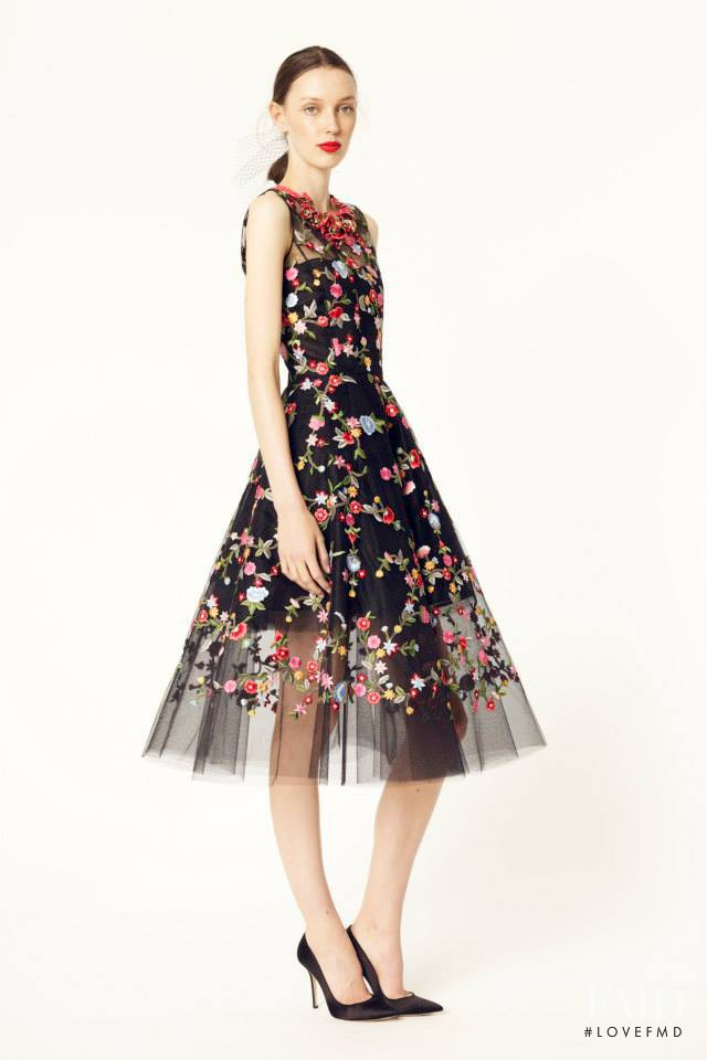 Kaila Hart featured in  the Oscar de la Renta fashion show for Resort 2014