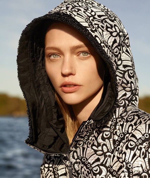 Sasha Pivovarova featured in  the S\' Max Mara The Cube advertisement for Spring/Summer 2016