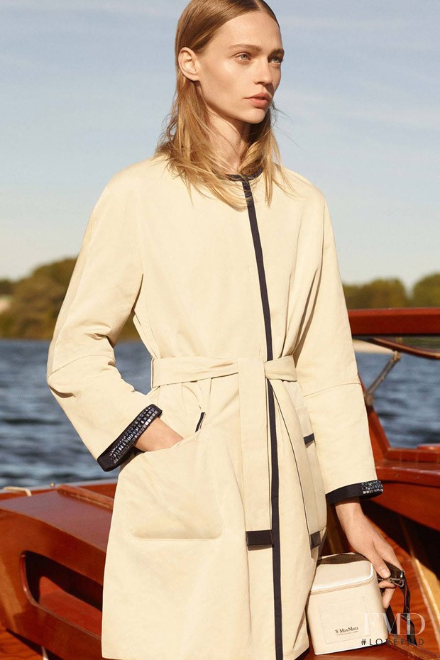 Sasha Pivovarova featured in  the S\' Max Mara The Cube advertisement for Spring/Summer 2016