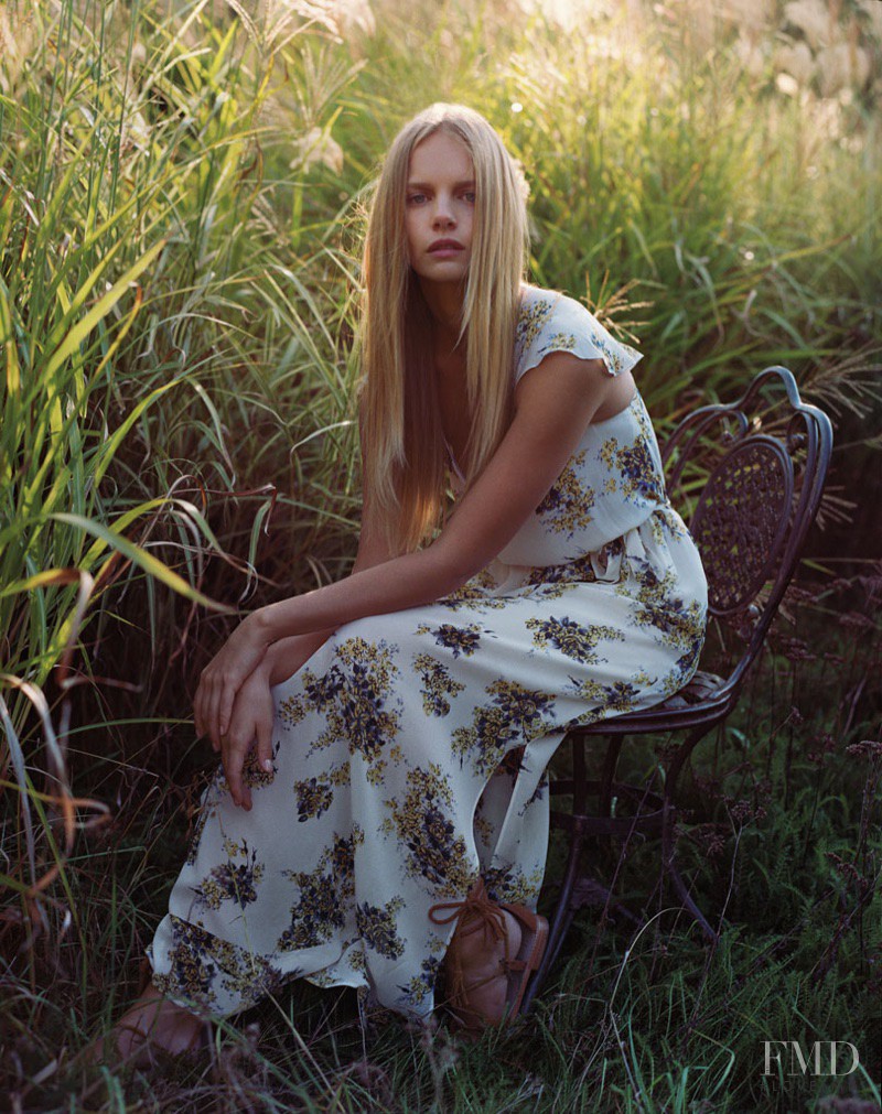 Marloes Horst featured in  the Joie advertisement for Spring/Summer 2016