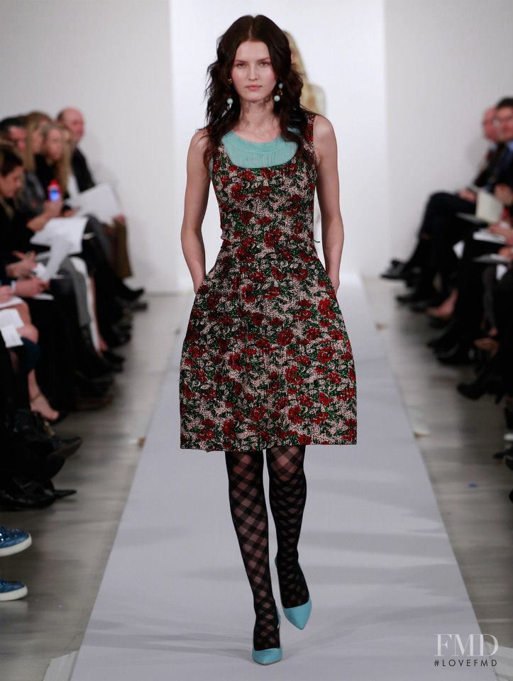 Katlin Aas featured in  the Oscar de la Renta fashion show for Pre-Fall 2013