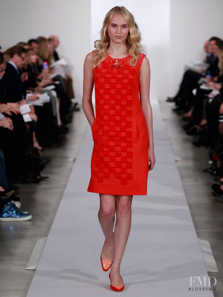 Valeria Dmitrienko featured in  the Oscar de la Renta fashion show for Pre-Fall 2013