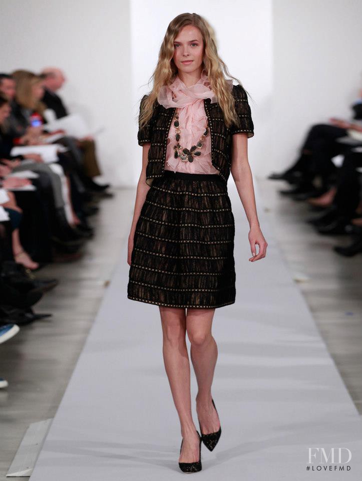 Viktoria Kvalsvik featured in  the Oscar de la Renta fashion show for Pre-Fall 2013