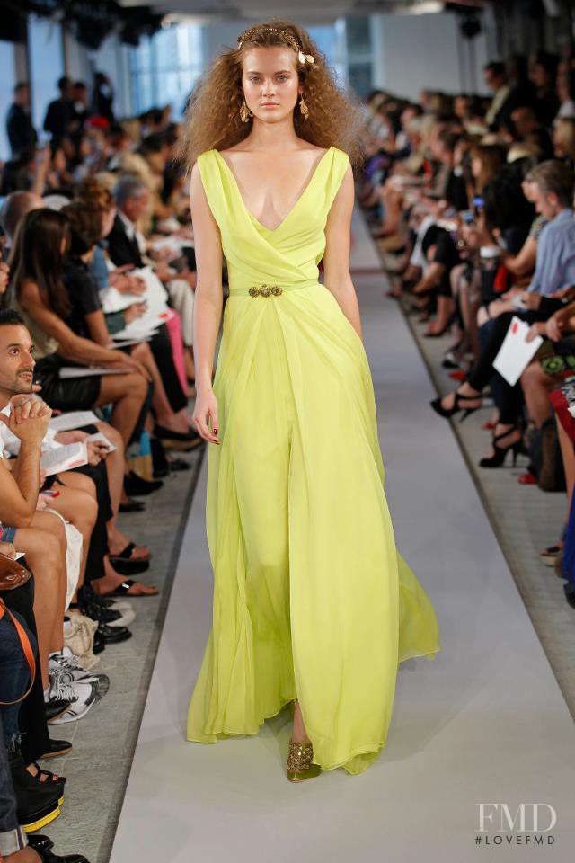 Monika Jagaciak featured in  the Oscar de la Renta fashion show for Spring 2012