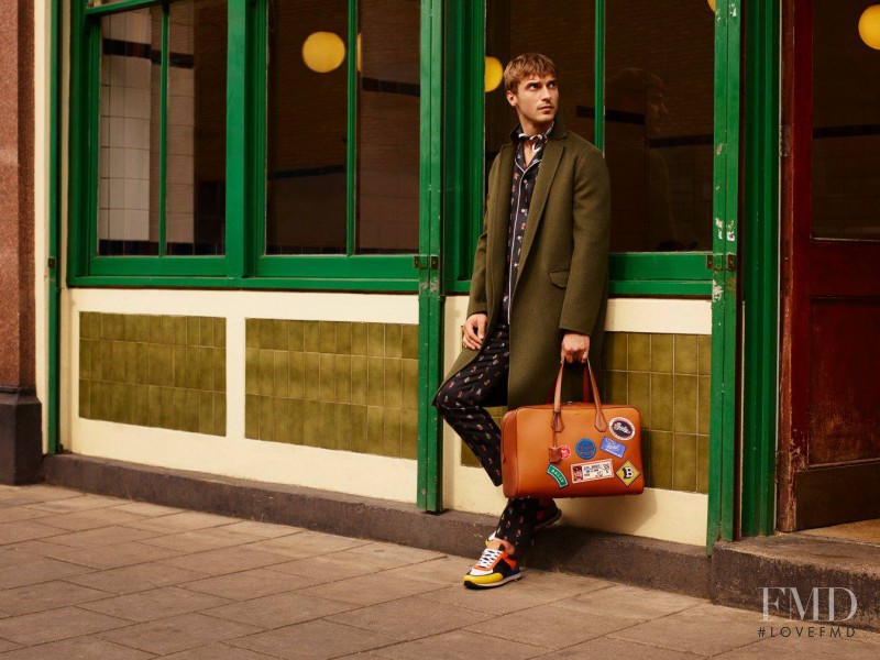 Bally advertisement for Spring/Summer 2016