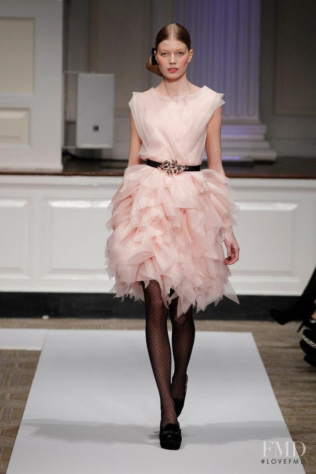 Saara Sihvonen featured in  the Oscar de la Renta fashion show for Pre-Fall 2012