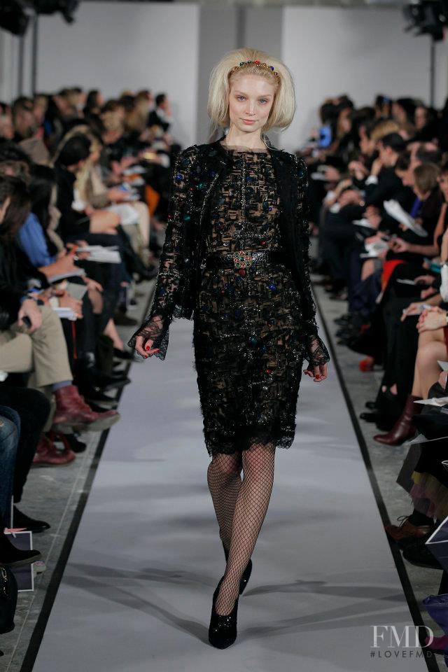 Melissa Tammerijn featured in  the Oscar de la Renta fashion show for Autumn/Winter 2012