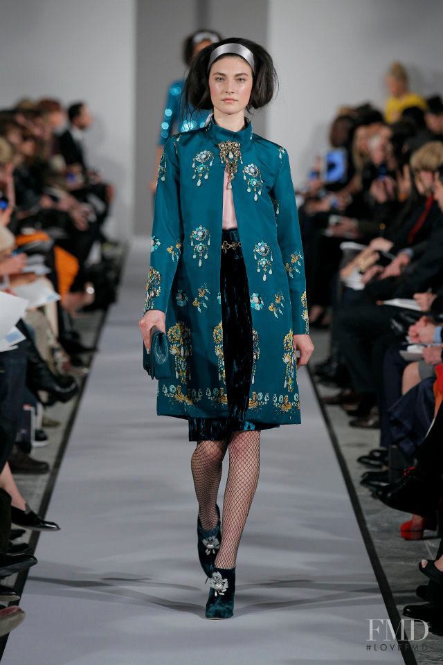 Jacquelyn Jablonski featured in  the Oscar de la Renta fashion show for Autumn/Winter 2012