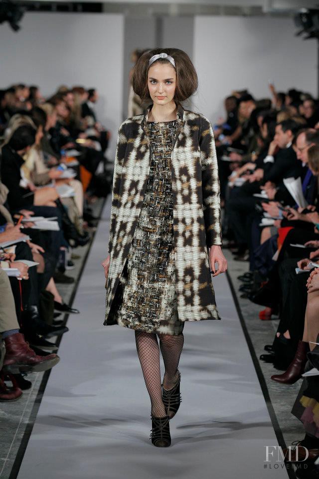Zuzanna Bijoch featured in  the Oscar de la Renta fashion show for Autumn/Winter 2012
