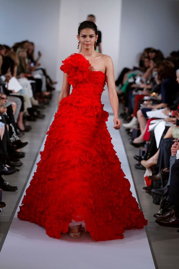 Marília Dutra featured in  the Oscar de la Renta fashion show for Resort 2013