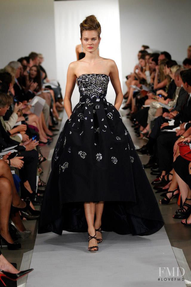 Monika Jagaciak featured in  the Oscar de la Renta fashion show for Spring/Summer 2013