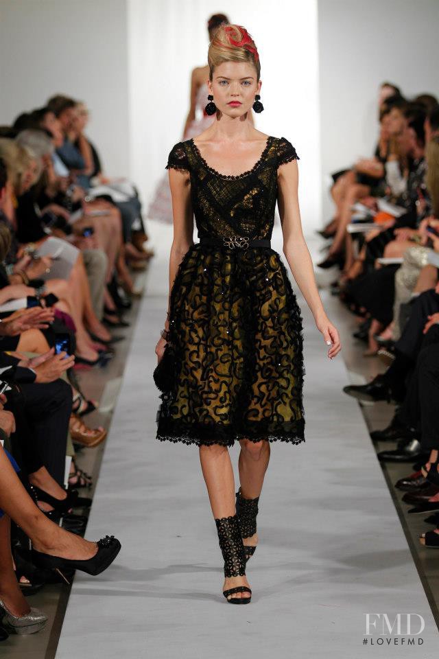 Martha Hunt featured in  the Oscar de la Renta fashion show for Spring/Summer 2013