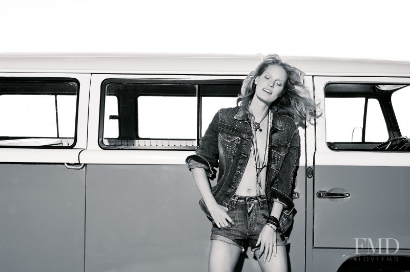 Please advertisement for Spring/Summer 2016