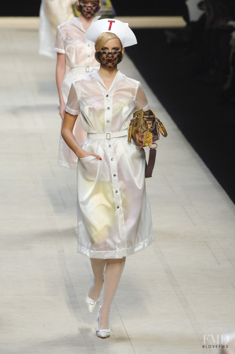 Louis Vuitton fashion show for Spring/Summer 2008