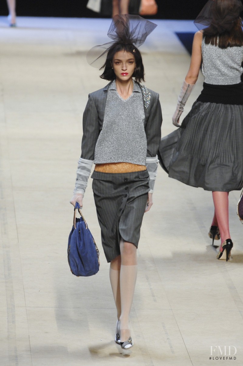 Mariacarla Boscono featured in  the Louis Vuitton fashion show for Spring/Summer 2008