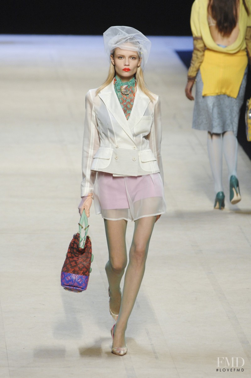 Louis Vuitton fashion show for Spring/Summer 2008