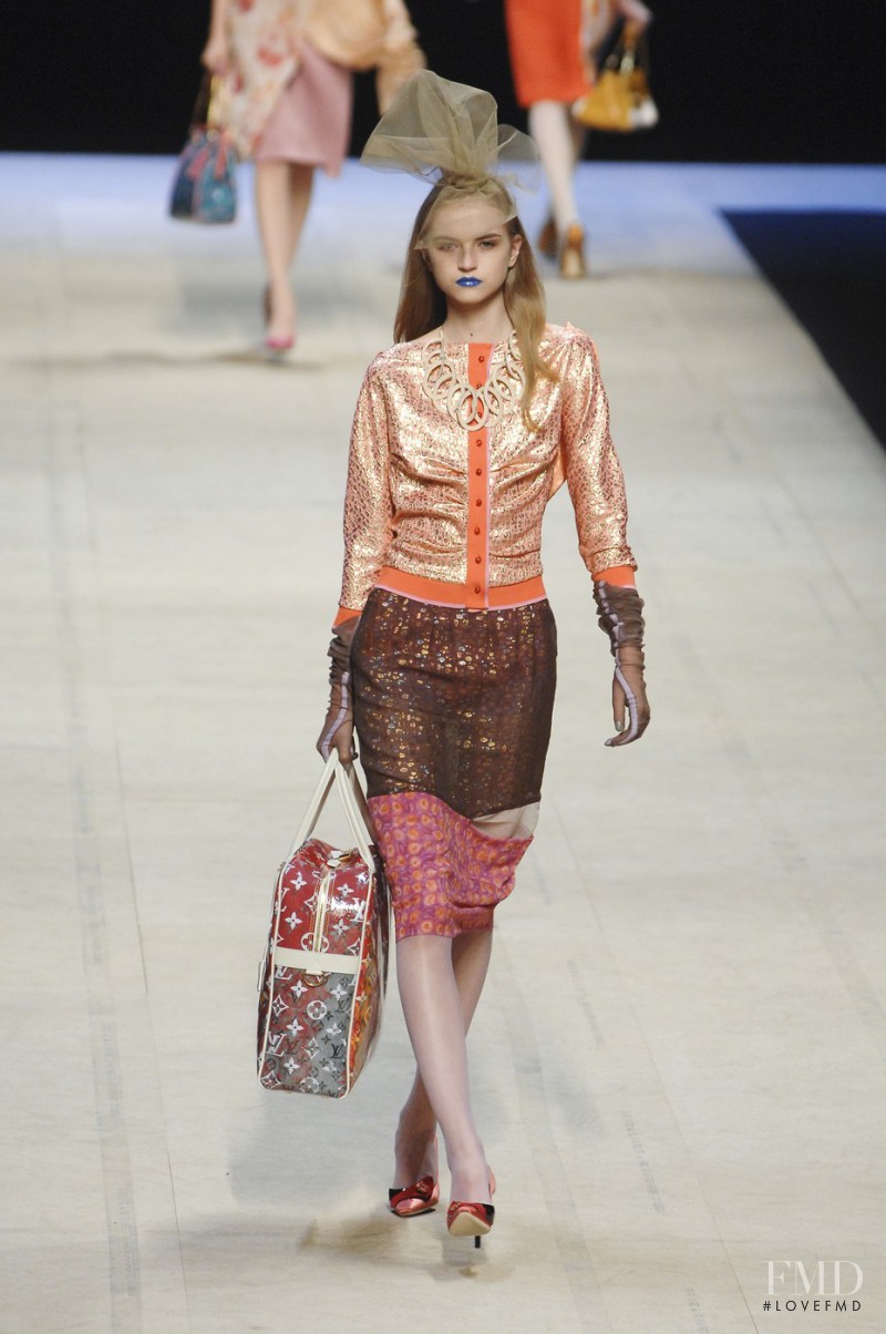 Louis Vuitton fashion show for Spring/Summer 2008