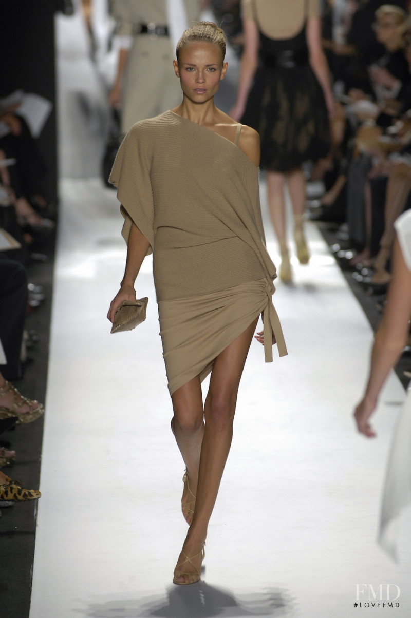 Natasha Poly featured in  the Michael Kors Collection fashion show for Spring/Summer 2007