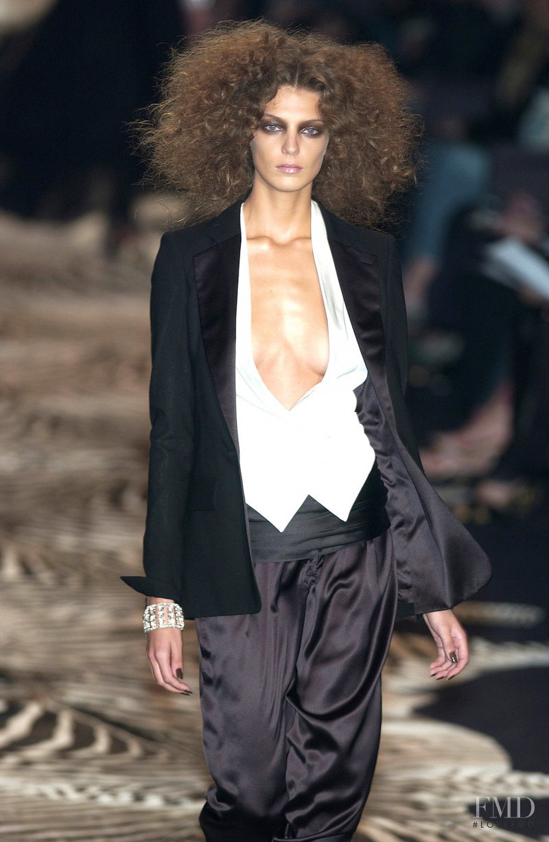 Daria Werbowy featured in  the Saint Laurent fashion show for Spring/Summer 2004