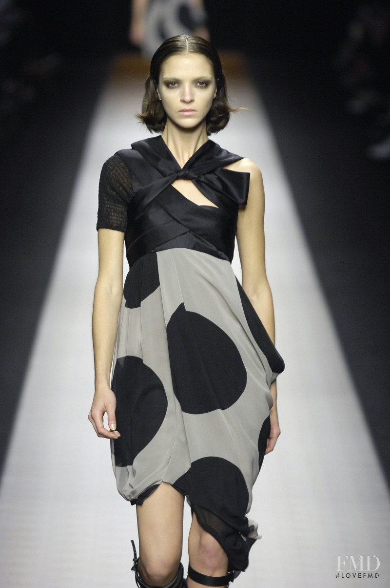 Mariacarla Boscono featured in  the Givenchy fashion show for Spring/Summer 2008