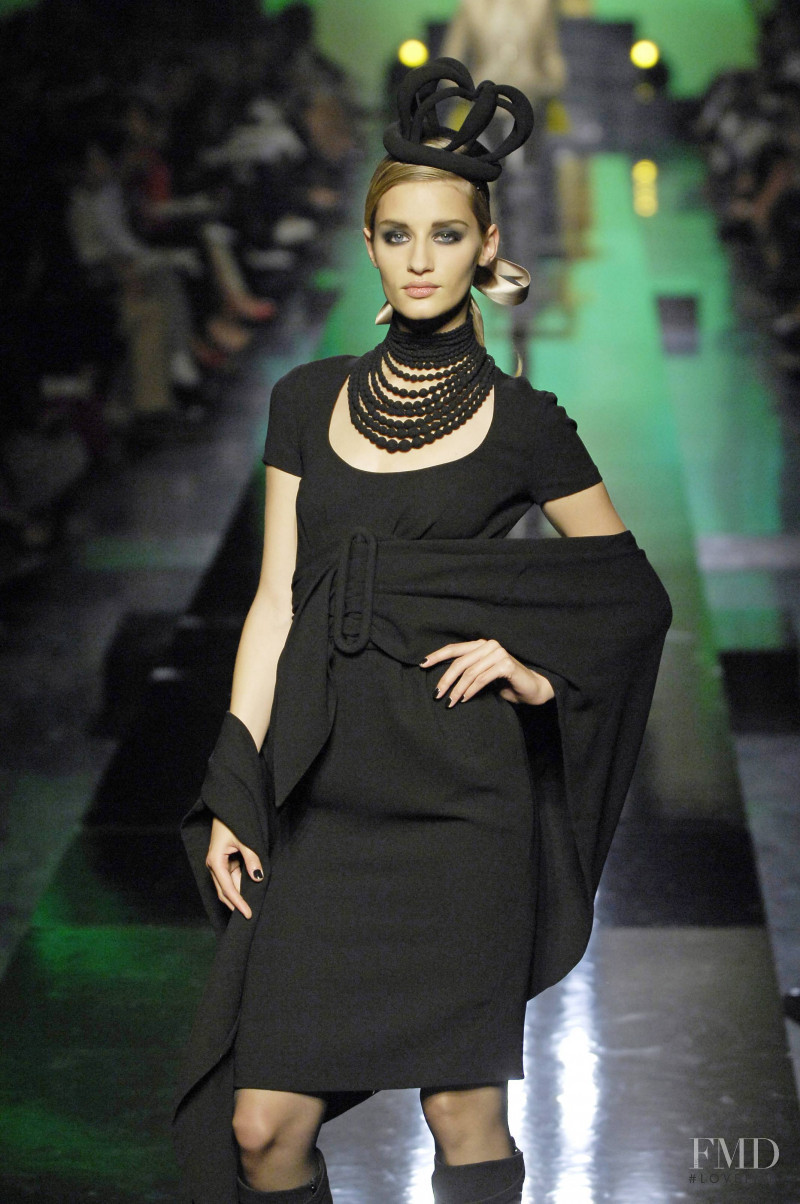 Linda Vojtova featured in  the Jean Paul Gaultier Haute Couture fashion show for Autumn/Winter 2007