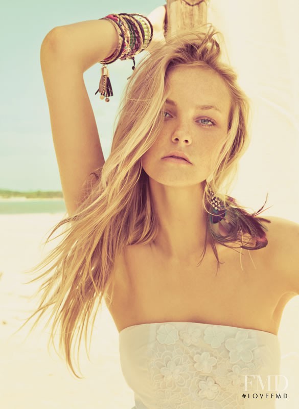 Caroline Trentini featured in  the Morena Rosa advertisement for Spring 2012