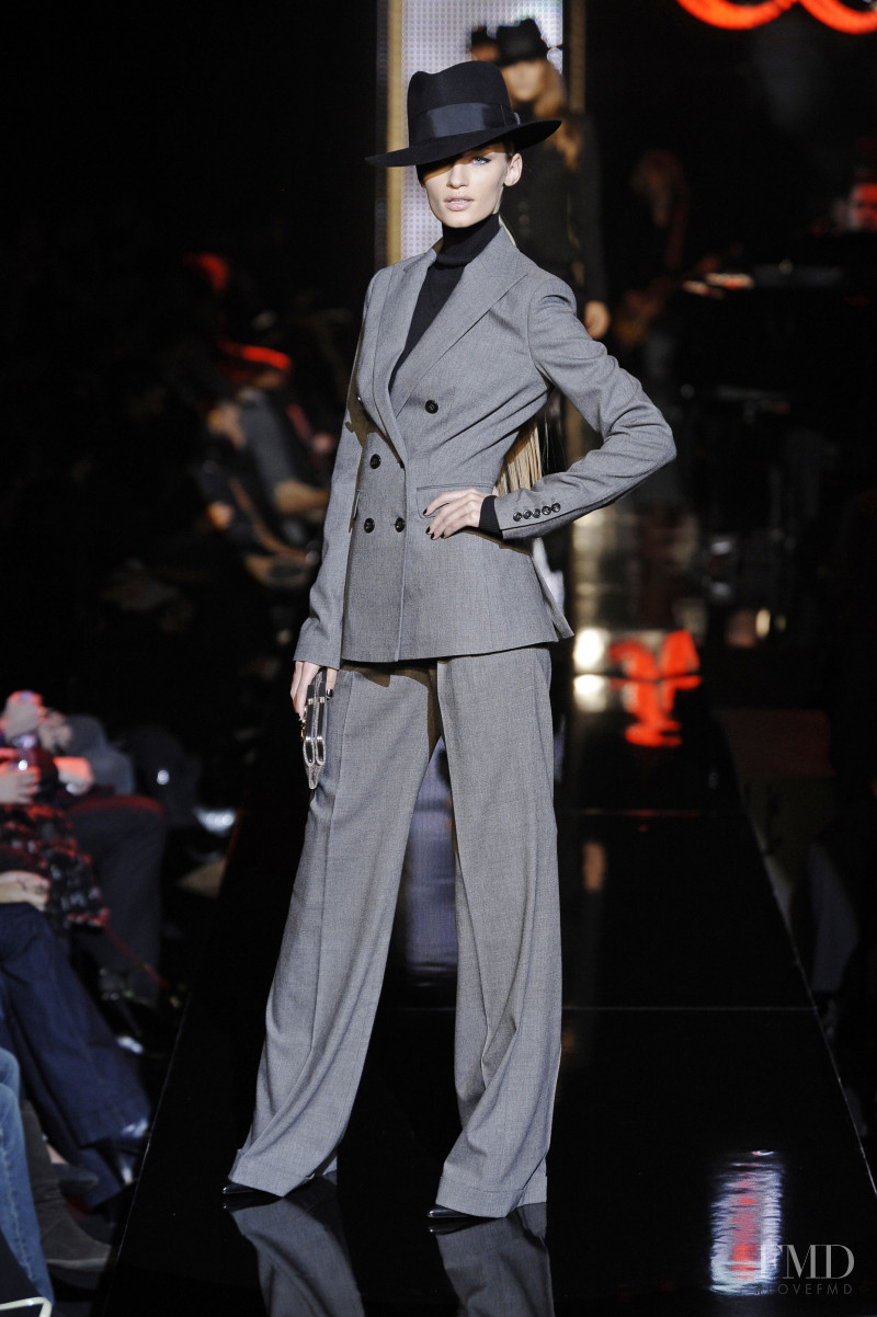 Linda Vojtova featured in  the Rock & Republic fashion show for Autumn/Winter 2008