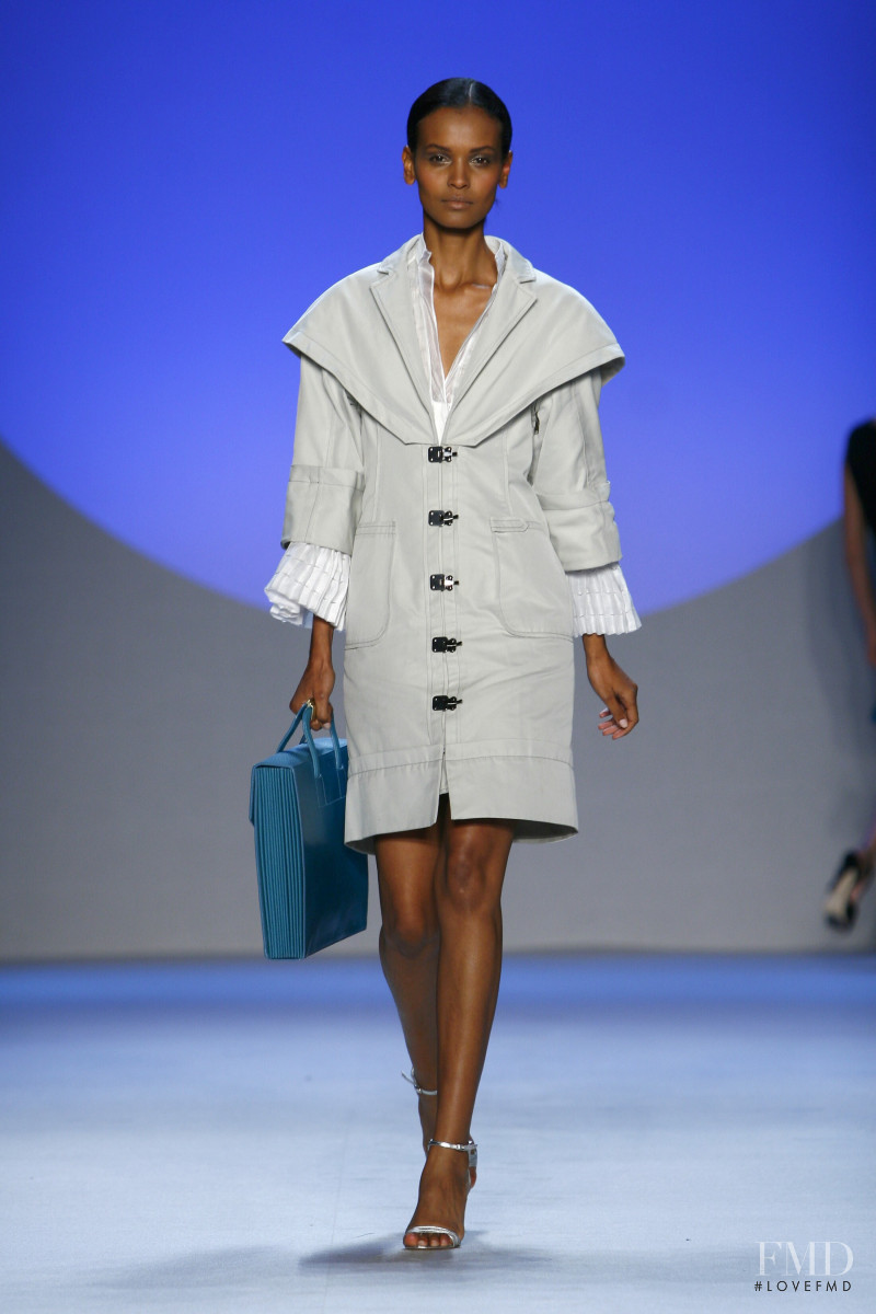 Liya Kebede featured in  the Zac Posen fashion show for Spring/Summer 2008