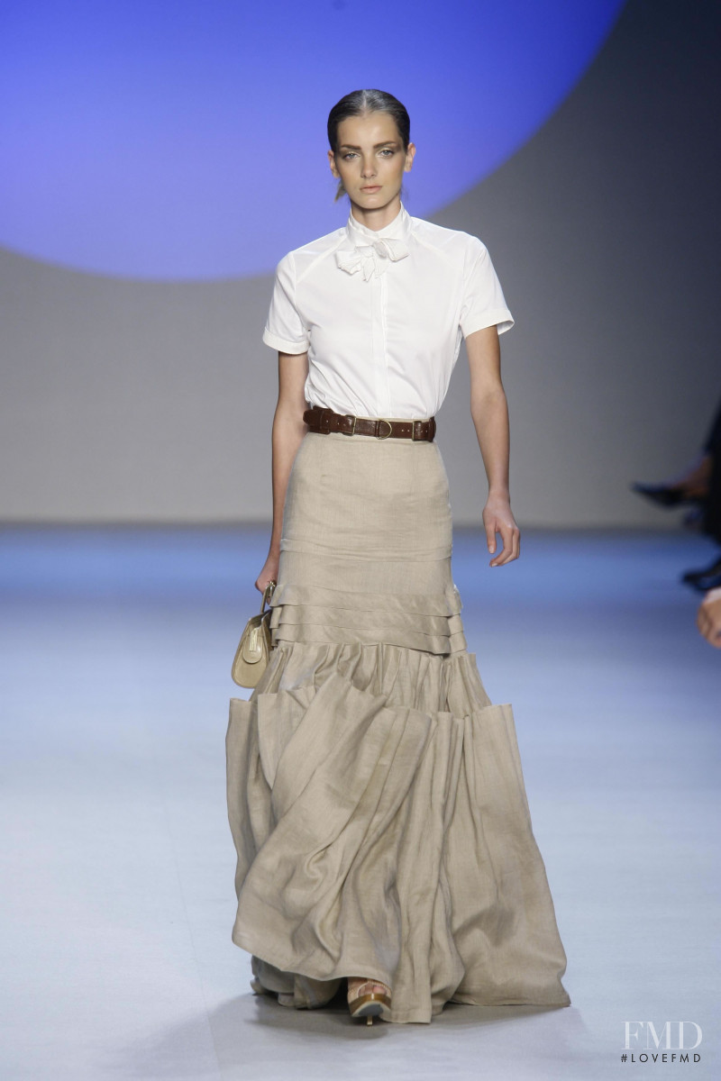Denisa Dvorakova featured in  the Zac Posen fashion show for Spring/Summer 2008