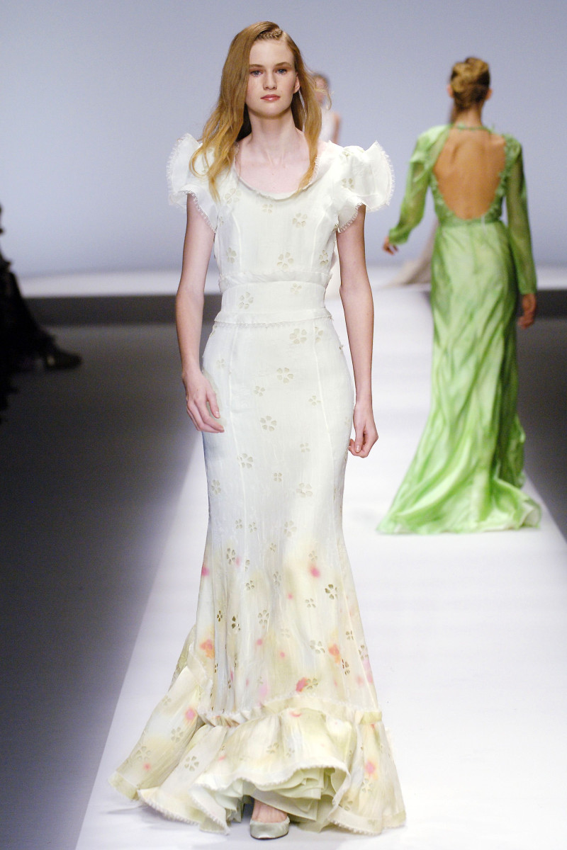 Rochas fashion show for Spring/Summer 2006