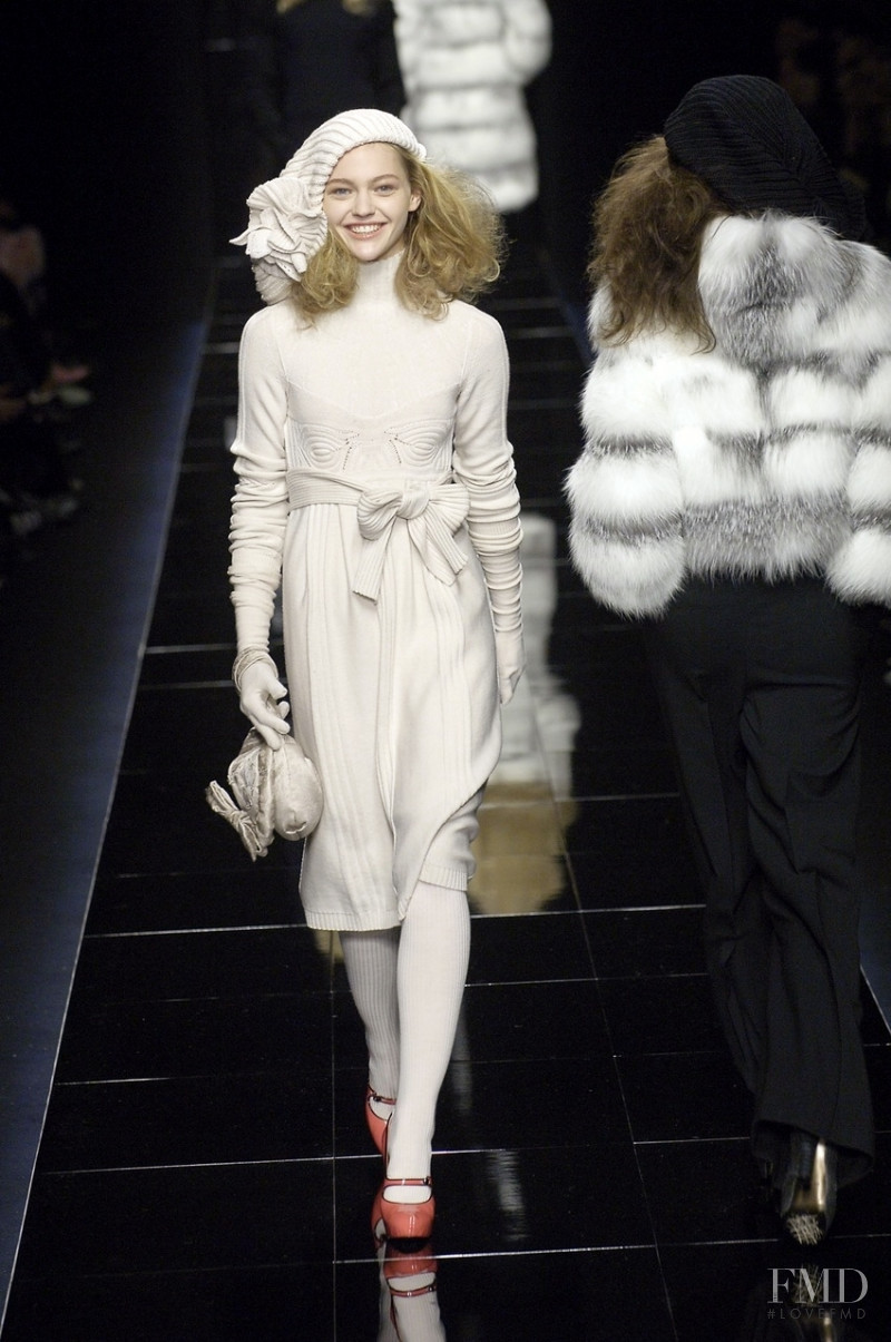 Sasha Pivovarova featured in  the Sonia Rykiel fashion show for Autumn/Winter 2006