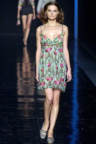 Missoni fashion show for Spring/Summer 2006