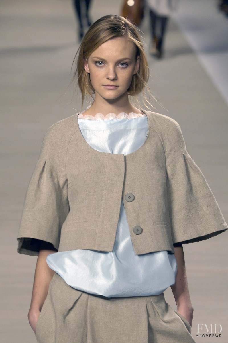 Caroline Trentini featured in  the Chloe fashion show for Autumn/Winter 2006