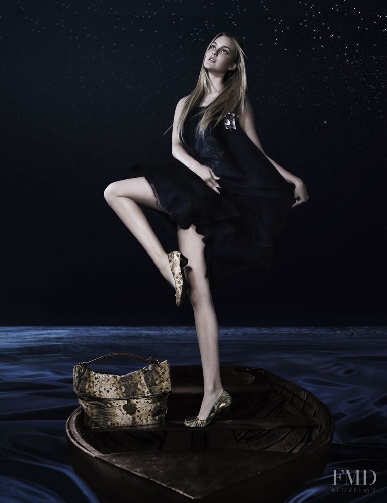 Caroline Trentini featured in  the Luz da Lua advertisement for Autumn/Winter 2009