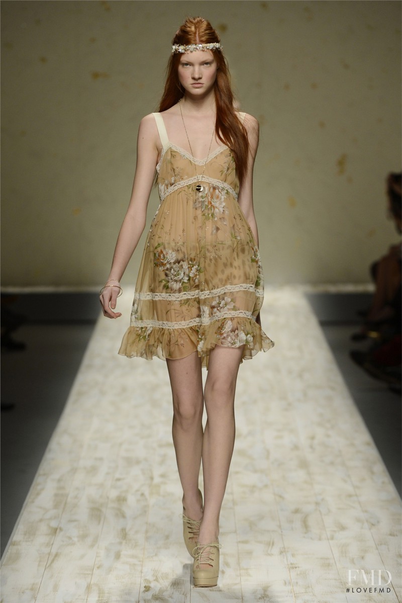 be Blumarine fashion show for Spring/Summer 2013