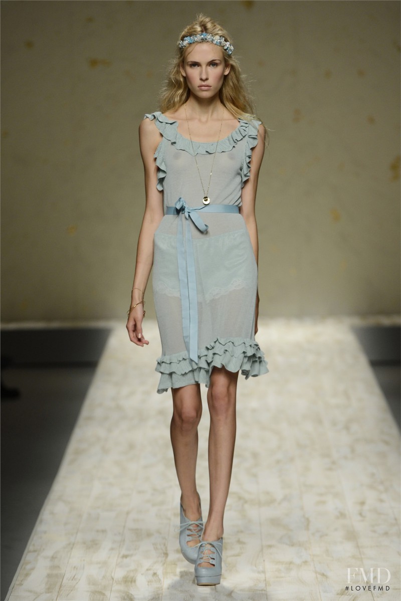 be Blumarine fashion show for Spring/Summer 2013