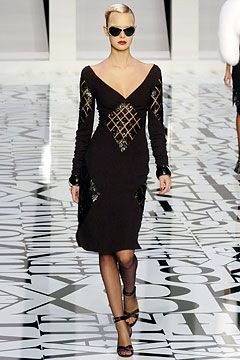 Valentino fashion show for Autumn/Winter 2004