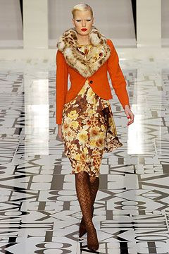Valentino fashion show for Autumn/Winter 2004