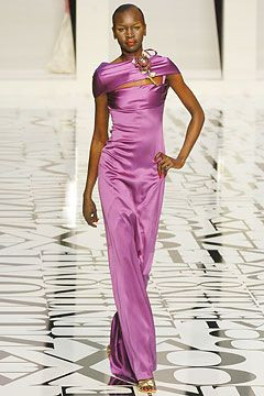 Valentino fashion show for Autumn/Winter 2004