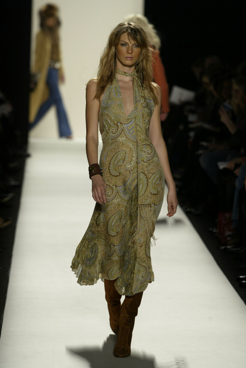 Angela Lindvall featured in  the Michael Kors Collection fashion show for Autumn/Winter 2004