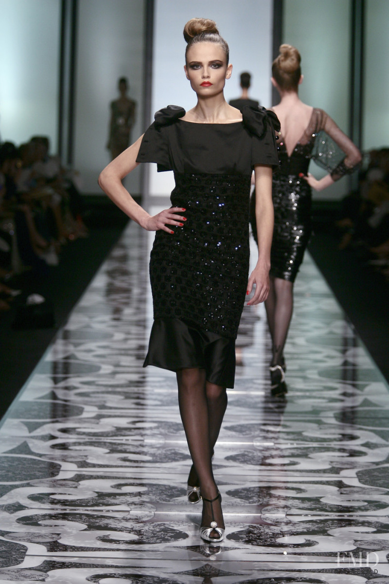 Natasha Poly featured in  the Valentino Couture fashion show for Autumn/Winter 2007
