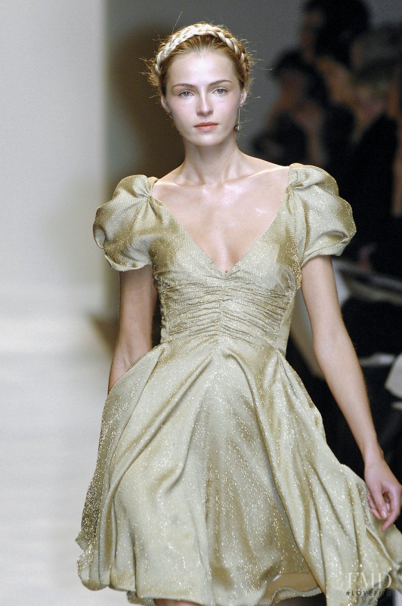 Valentina Zelyaeva featured in  the Bottega Veneta fashion show for Autumn/Winter 2007