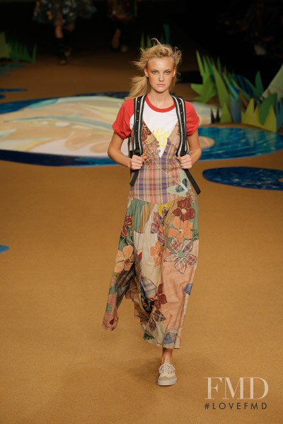 Caroline Trentini featured in  the Redley fashion show for Autumn/Winter 2006