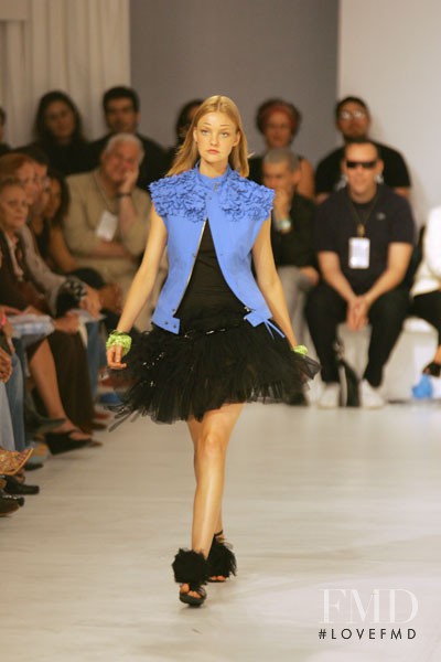 Caroline Trentini featured in  the Gloria Coelho fashion show for Spring/Summer 2006