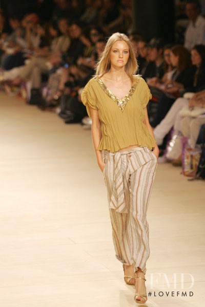 Caroline Trentini featured in  the Iodice fashion show for Spring/Summer 2006
