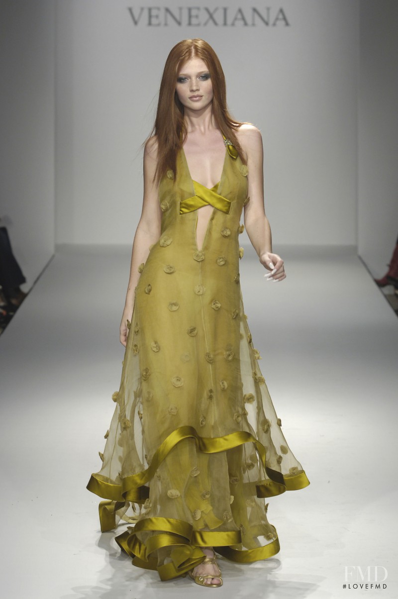 Cintia Dicker featured in  the Venexiana fashion show for Spring/Summer 2007