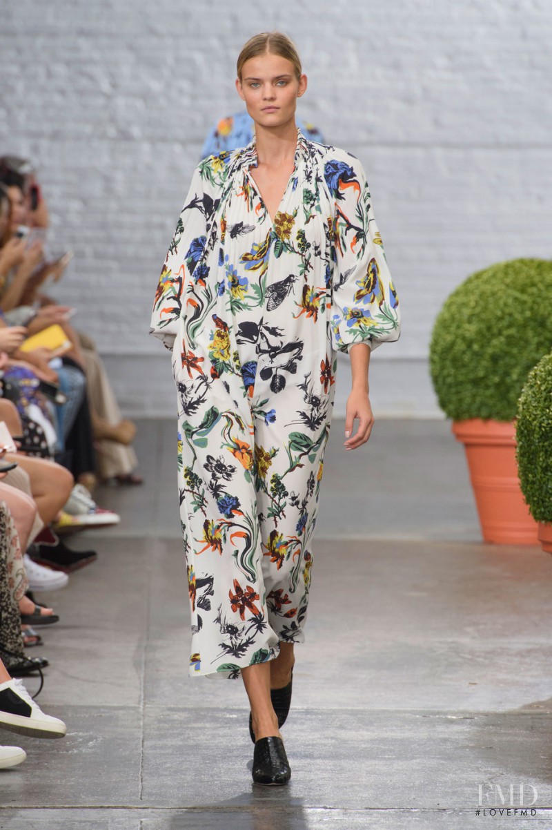 Tibi fashion show for Spring/Summer 2017