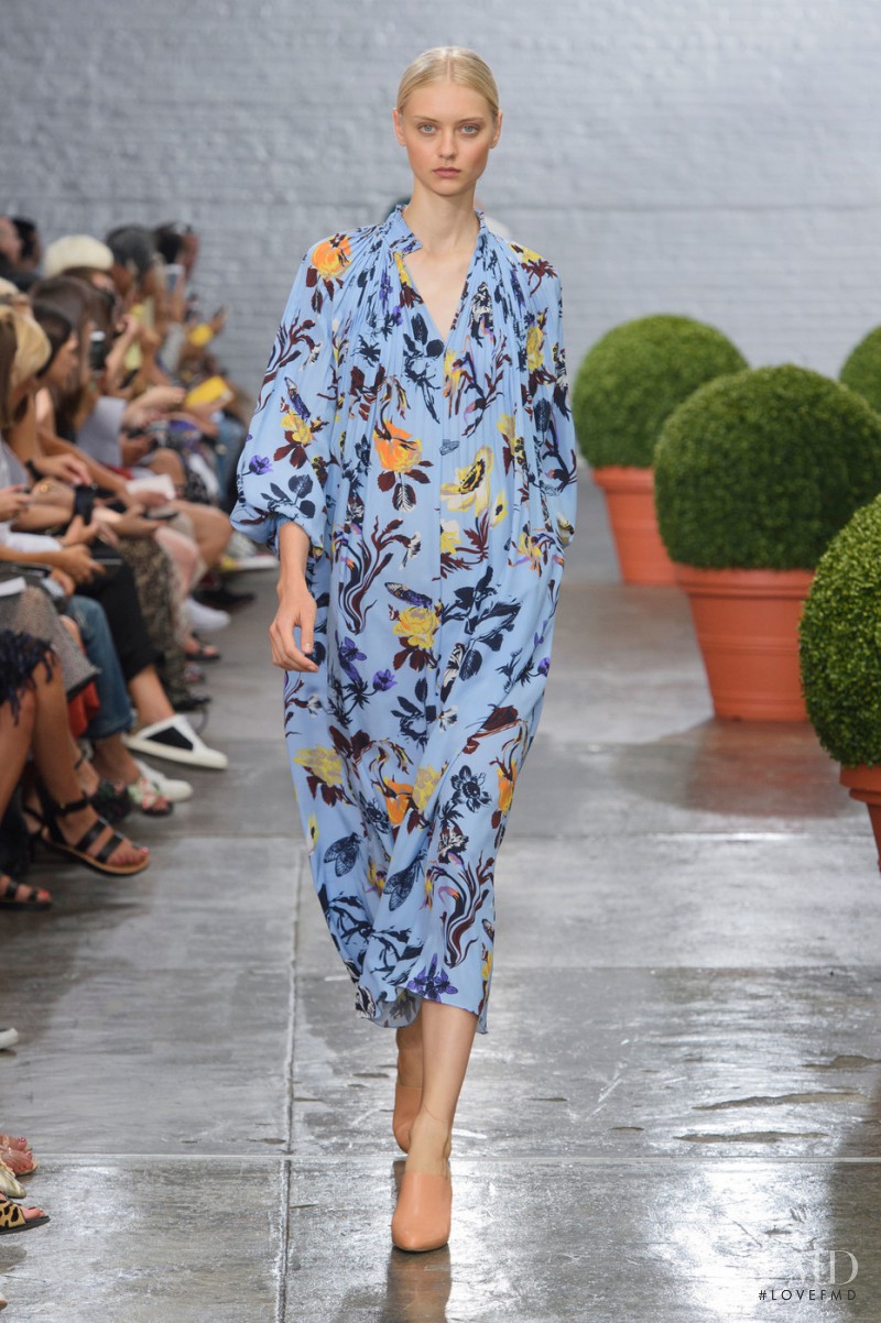 Tibi fashion show for Spring/Summer 2017